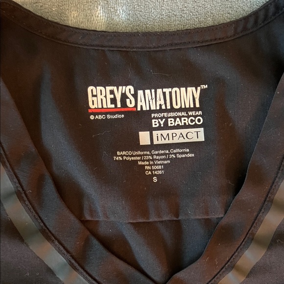 Grey's Anatomy Black Professional Scrub Set - Picture 2 of 7